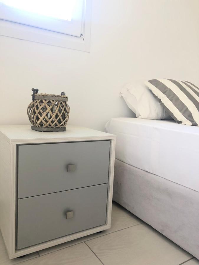 Jonaz Rooms & Suites オルノス エクステリア 写真