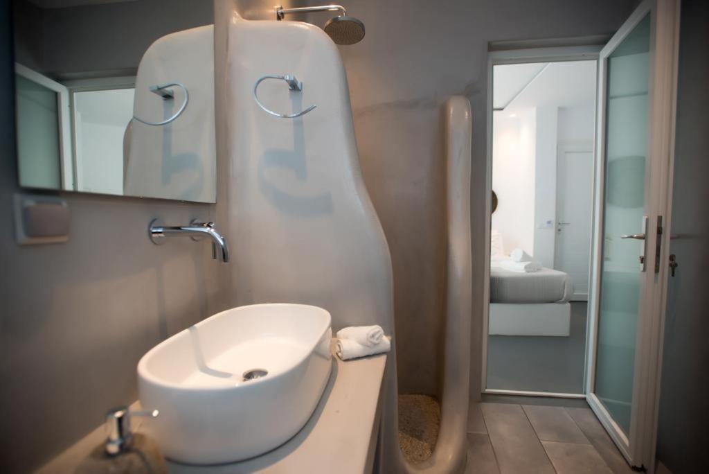 Jonaz Rooms & Suites オルノス エクステリア 写真